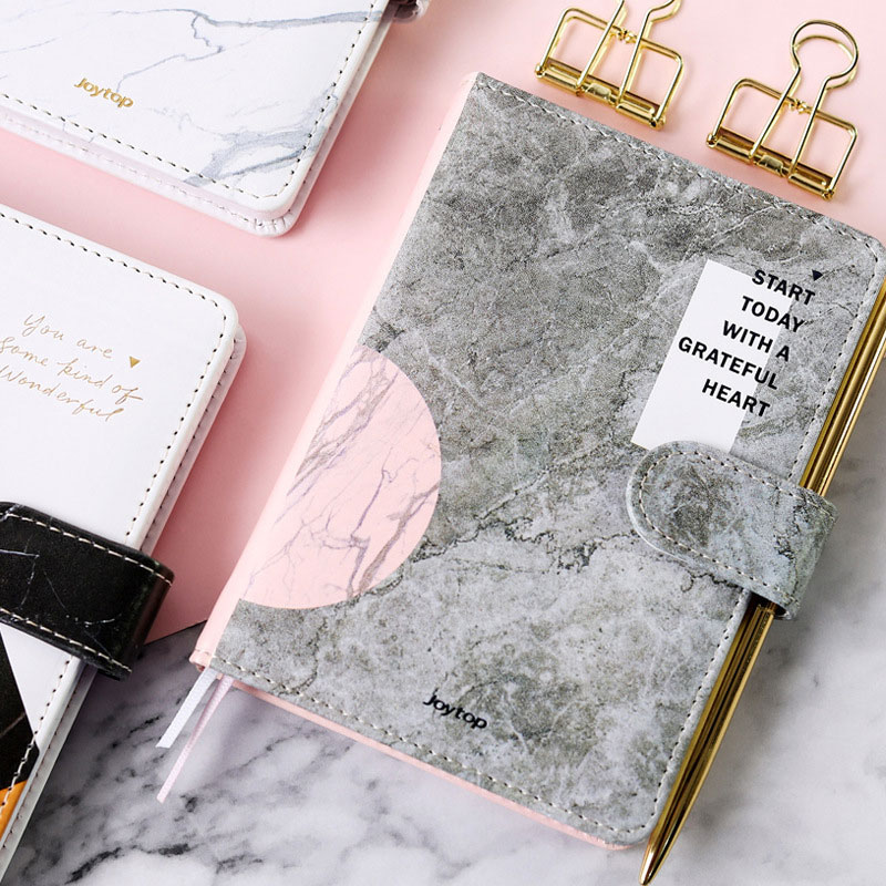 2024 मध्ये स्टोन पेपर नोटबुक डेस्क का ताब्यात घेत आहेत?